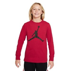Nike Jordan Gym Red/Black 95A476-R78 Big Kids' (Boys') Long-Sleeve T-Shirt